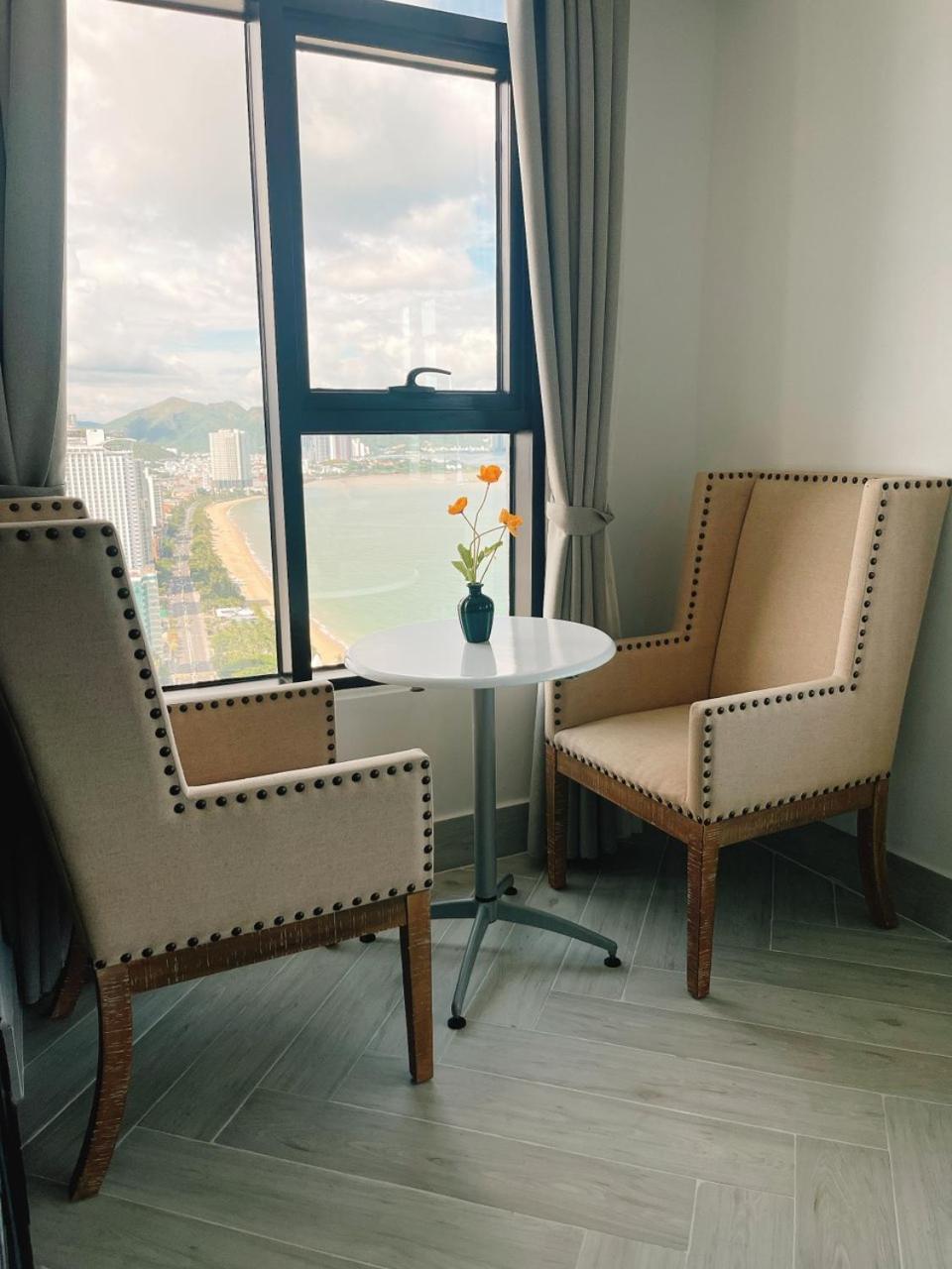 Pearl Nha Trang Beach Apartment Екстер'єр фото