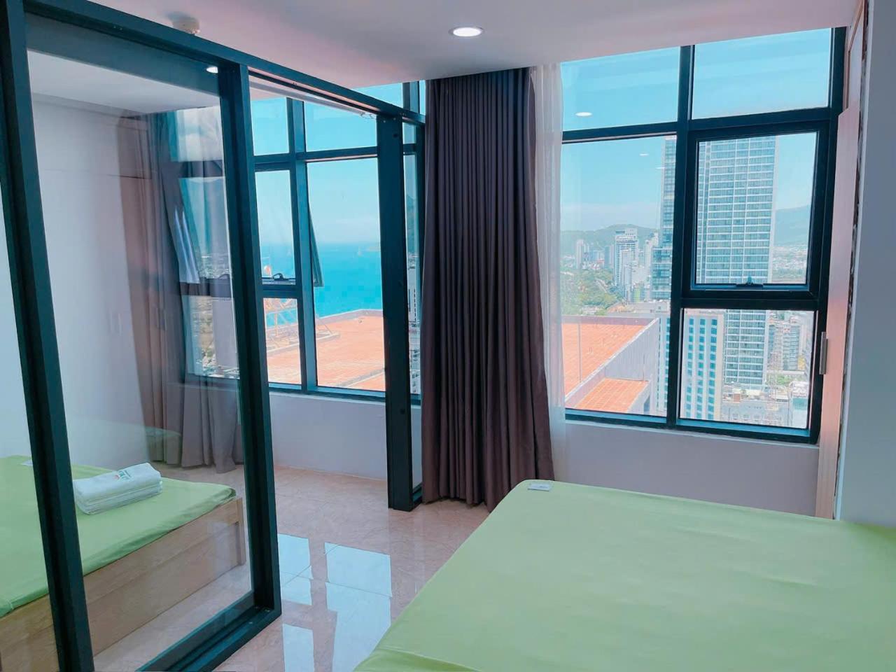 Pearl Nha Trang Beach Apartment Екстер'єр фото